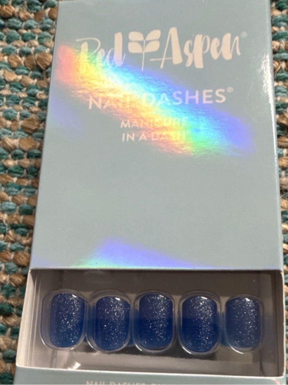 Red Aspen Blue Glitter Press-On Nails